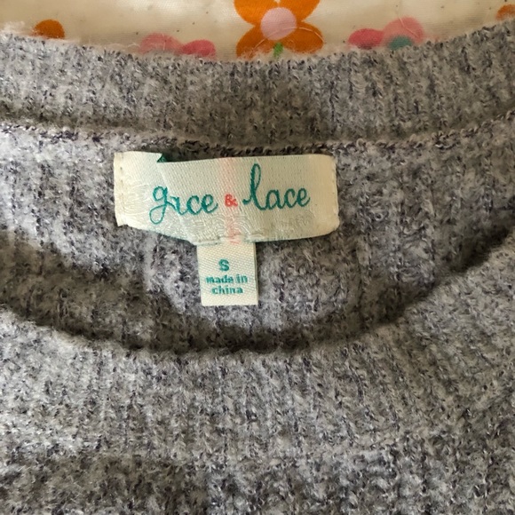 NWT Grace & Lace Sweater - Picture 2 of 2